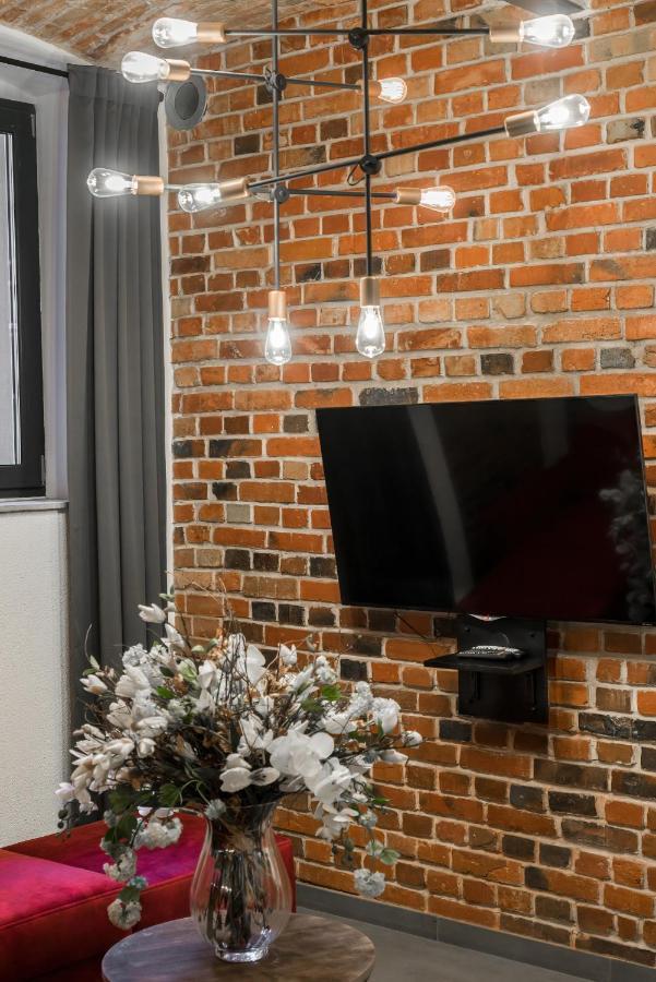 Level -1 Loft Apartments City Center Kopernika Poznan Exterior photo